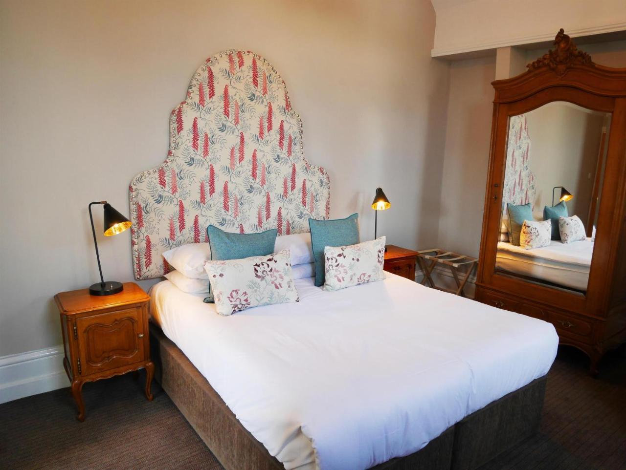 The Fleece Hotel Witney Eksteriør billede