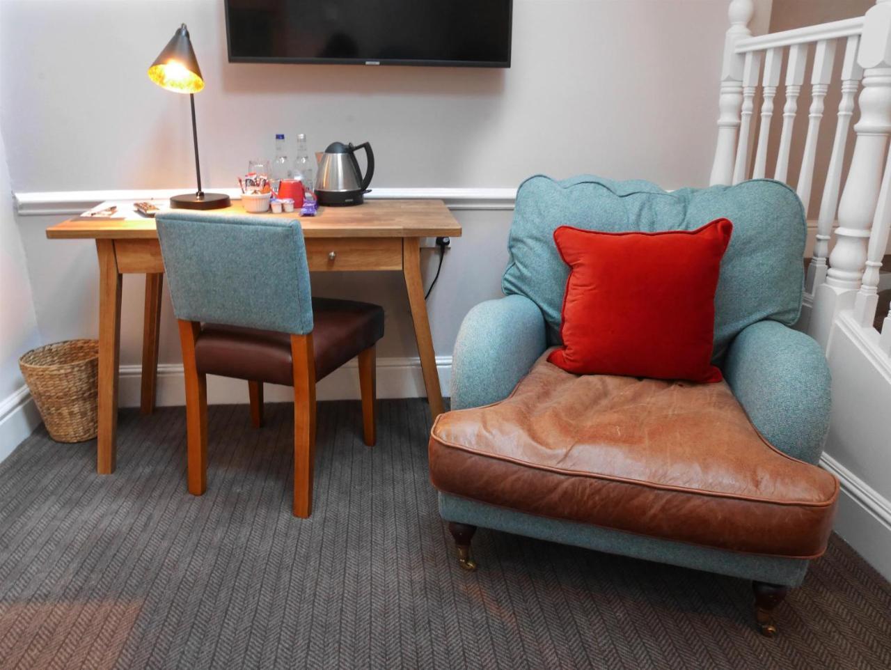 The Fleece Hotel Witney Eksteriør billede